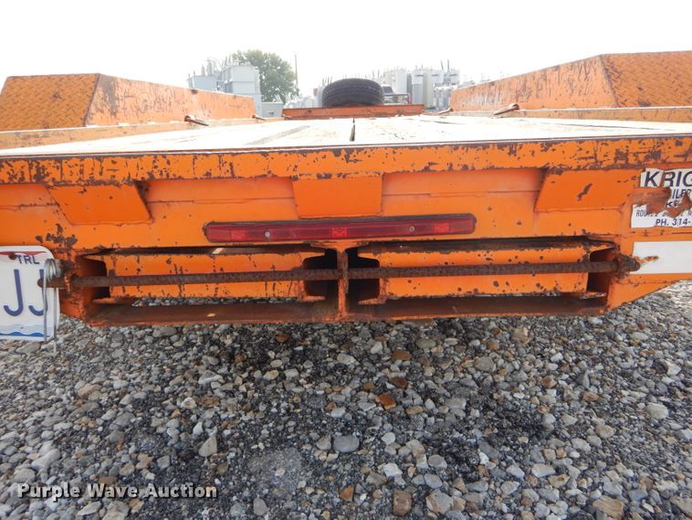 image for item DH6149 1994 True Line B183218P equipment trailer