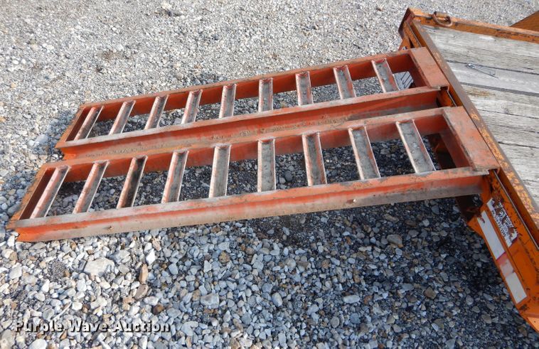 image for item DH6149 1994 True Line B183218P equipment trailer