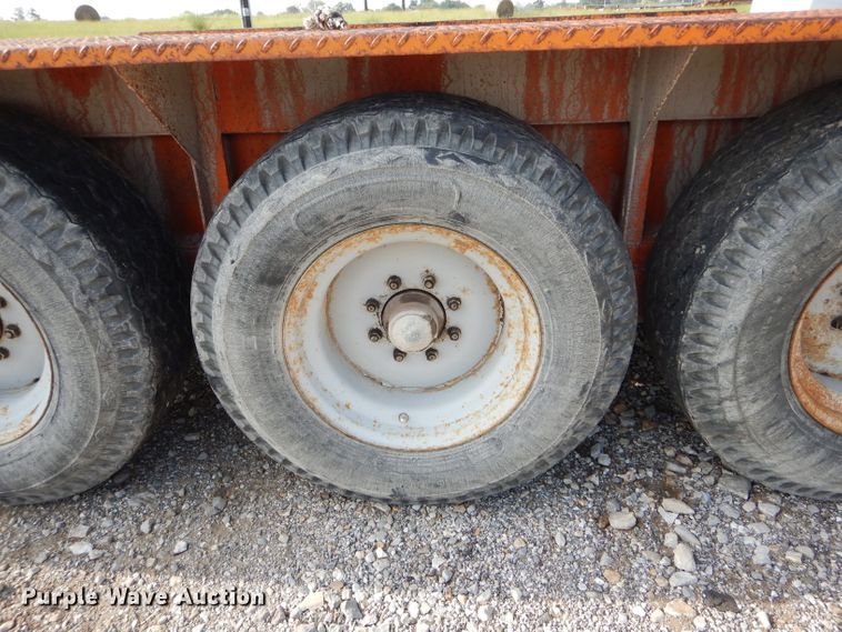 image for item DH6149 1994 True Line B183218P equipment trailer