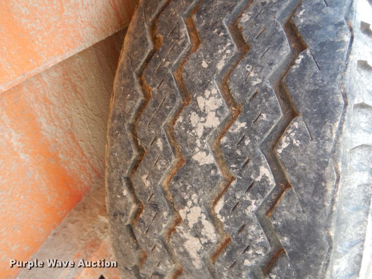 image for item DH6149 1994 True Line B183218P equipment trailer