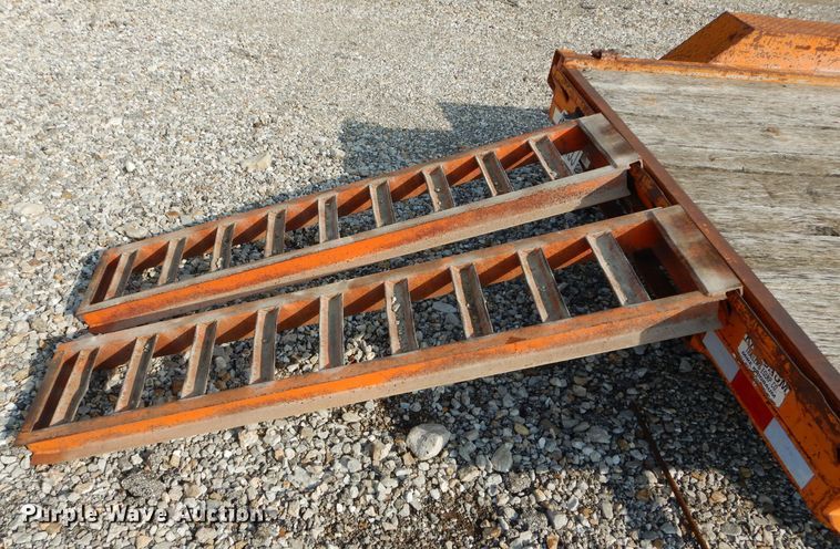 image for item DH6150 1994 True Line B163224P equipment trailer