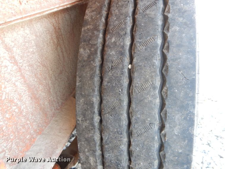 image for item DH6150 1994 True Line B163224P equipment trailer