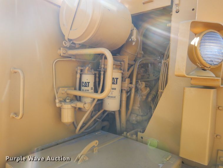 image for item DI1766 1985 Caterpillar 621B conventional scraper