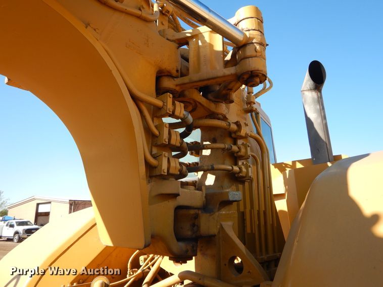 image for item DI1766 1985 Caterpillar 621B conventional scraper