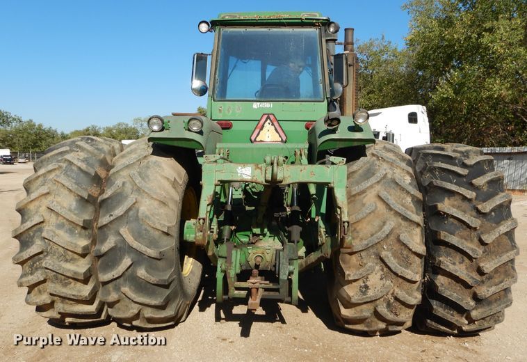 image for item DI1767 1985 John Deere 8650 4WD tractor