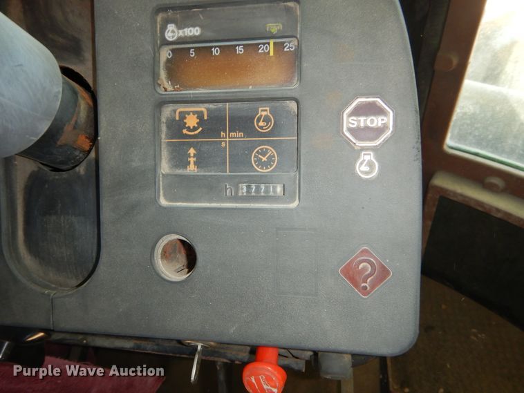 image for item DI1767 1985 John Deere 8650 4WD tractor