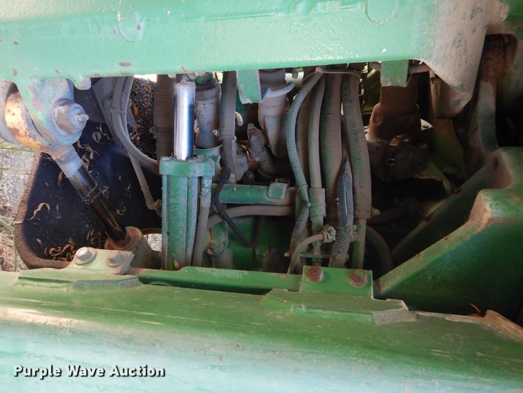 image for item DI1767 1985 John Deere 8650 4WD tractor