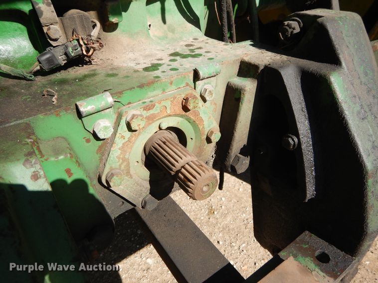 image for item DI1767 1985 John Deere 8650 4WD tractor