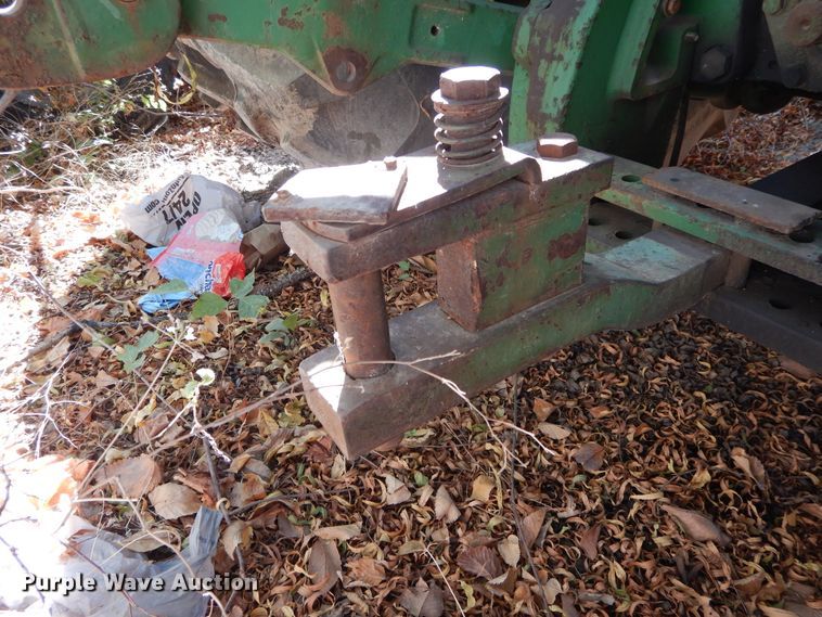 image for item DI1767 1985 John Deere 8650 4WD tractor