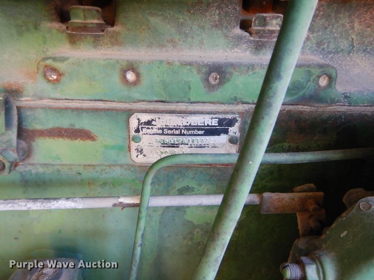 image for item DI1767 1985 John Deere 8650 4WD tractor