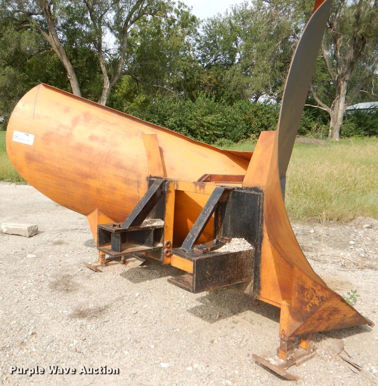 image for item DI2499 John Deere motor grader V-plow