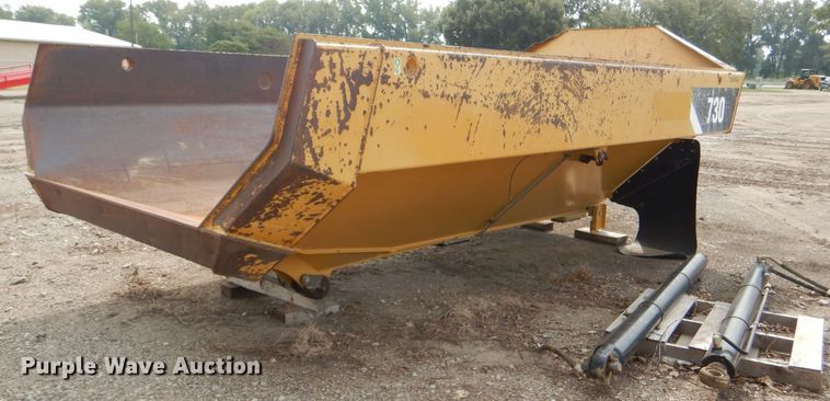 image for item DI2500 Caterpillar 730 haul truck bed
