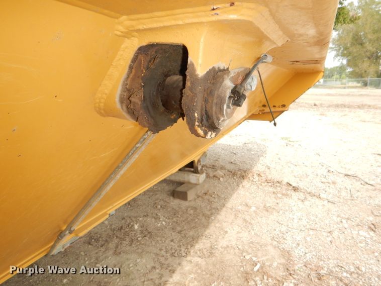 image for item DI2500 Caterpillar 730 haul truck bed