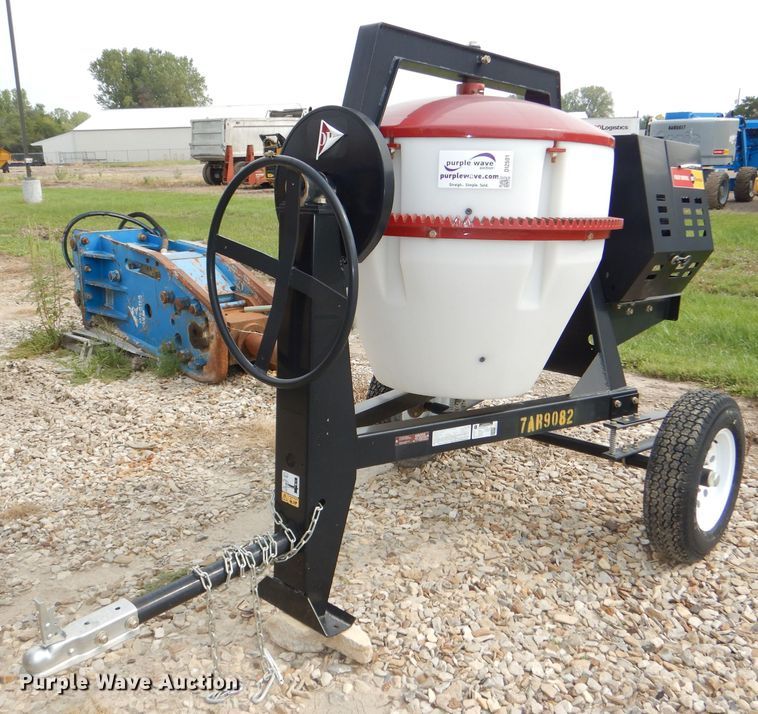 image for item DI2501 2017 Toro CM-958H concrete mixer