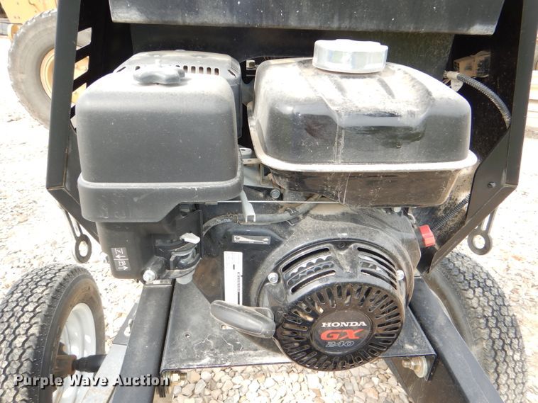 image for item DI2501 2017 Toro CM-958H concrete mixer