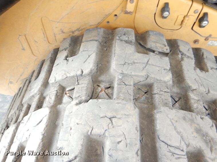 image for item DI2502 2016 Caterpillar 299D2 skid steer