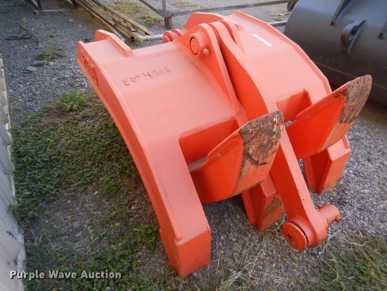 image for item DI9063 NPK scrap grapple