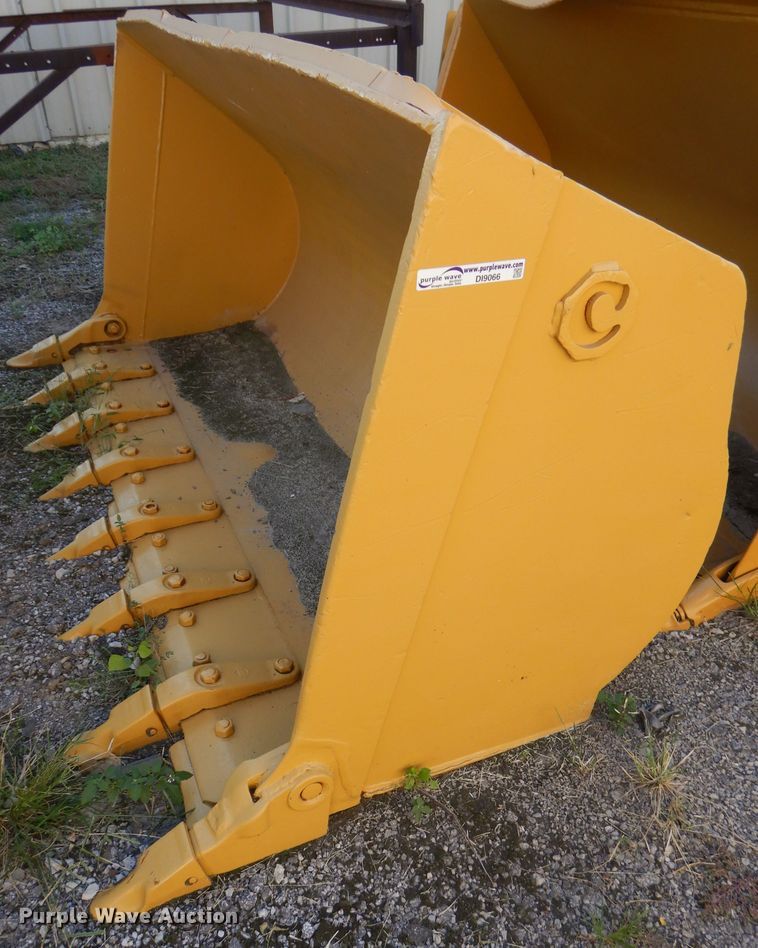 image for item DI9066 97"W bucket