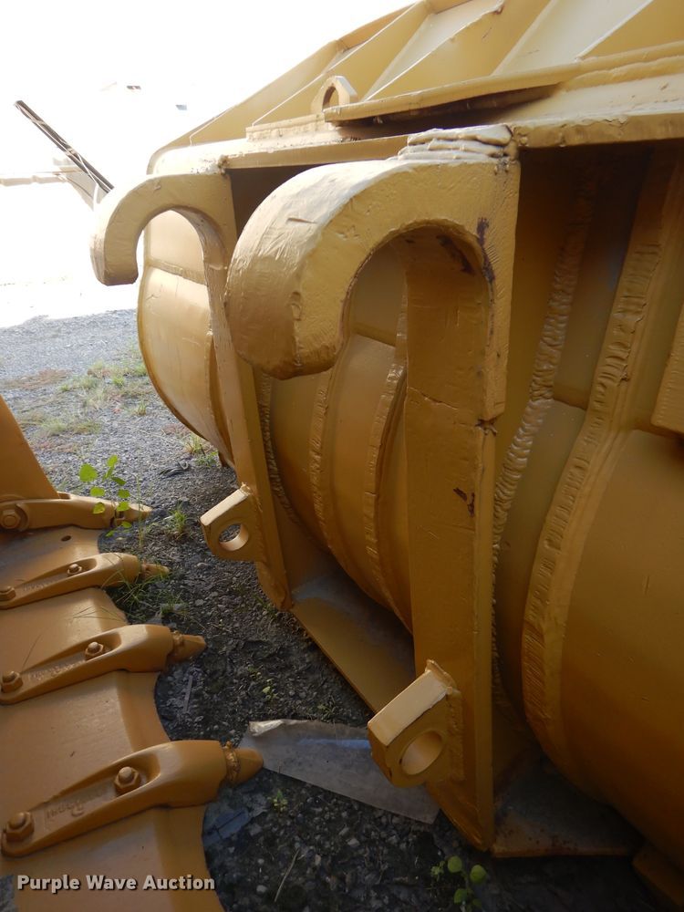 image for item DI9066 97"W bucket