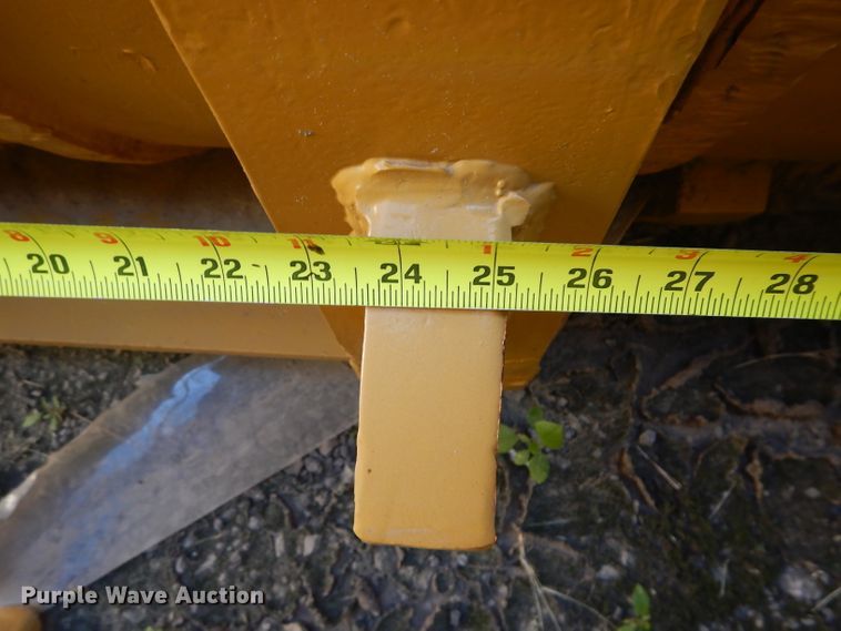 image for item DI9066 97"W bucket