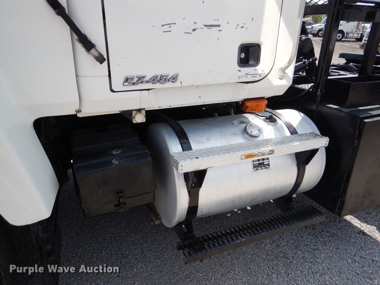 image for item EK9057 1998 Mack CH613 semi truck