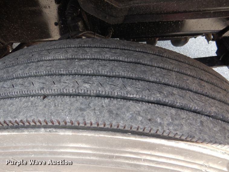 image for item EK9057 1998 Mack CH613 semi truck