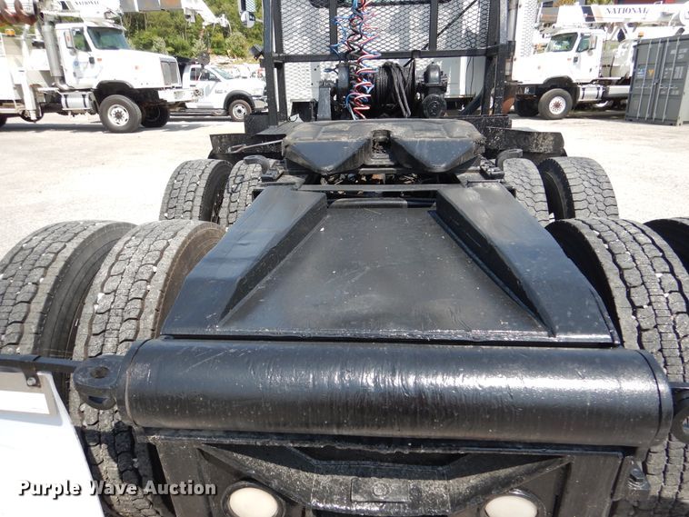 image for item EK9057 1998 Mack CH613 semi truck