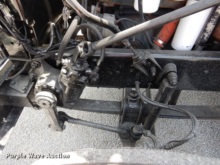 image for item EK9057 1998 Mack CH613 semi truck