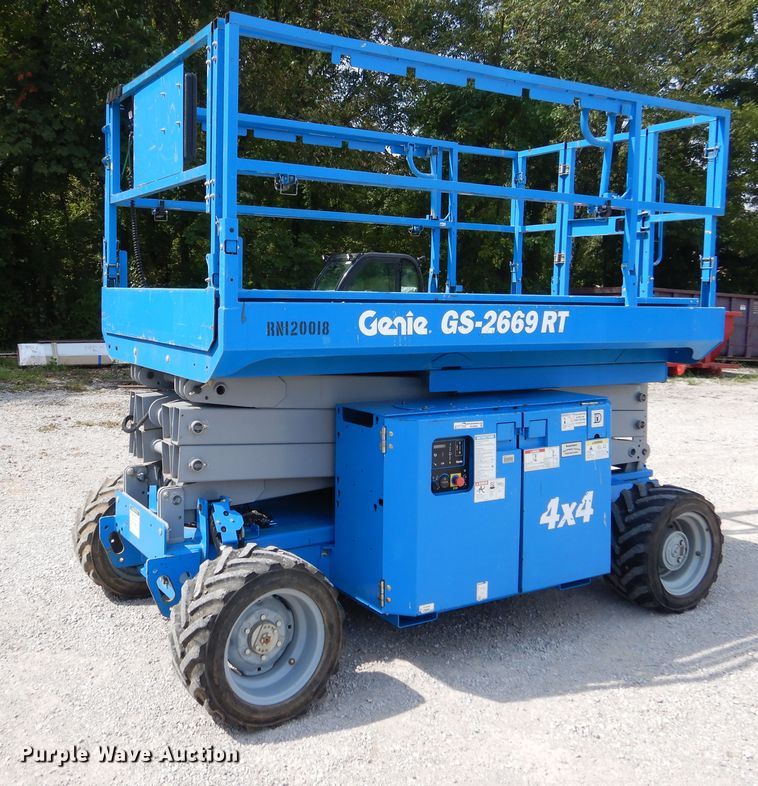 image for item EK9060 2012 Genie GS2669RT scissor lift