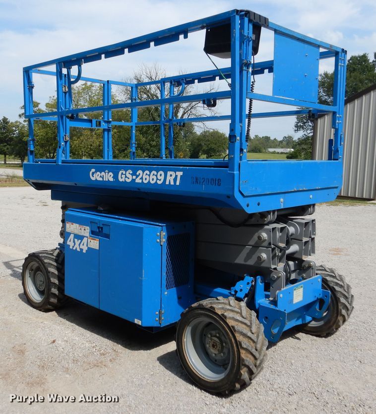 image for item EK9060 2012 Genie GS2669RT scissor lift