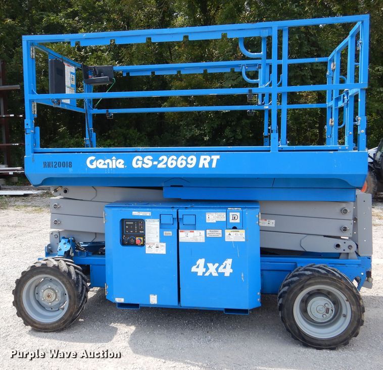 image for item EK9060 2012 Genie GS2669RT scissor lift