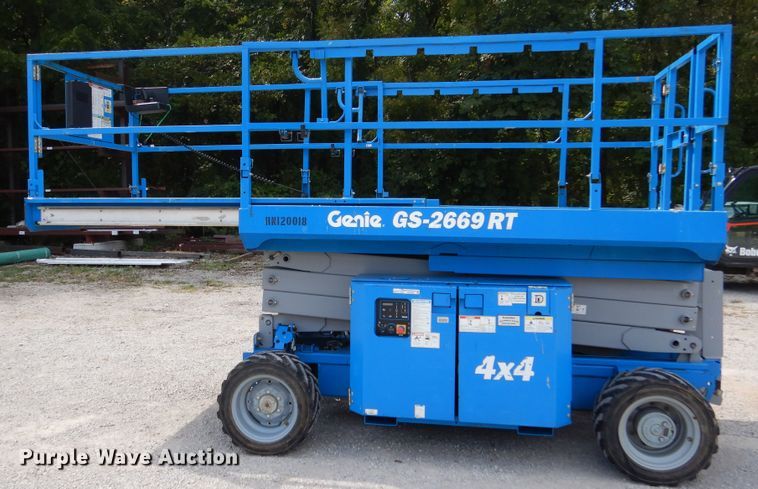 image for item EK9060 2012 Genie GS2669RT scissor lift