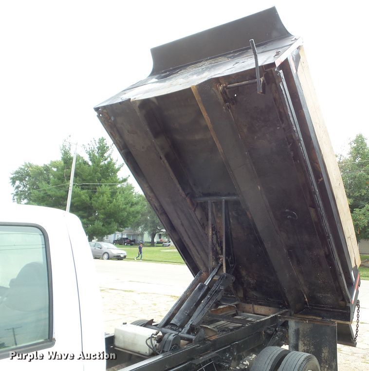 image for item EM9830 2008 Ford F450 Super Duty dump truck