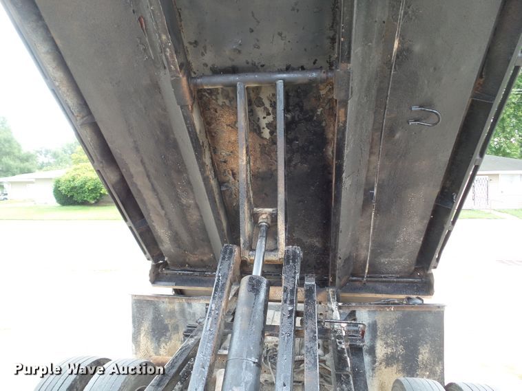 image for item EM9830 2008 Ford F450 Super Duty dump truck