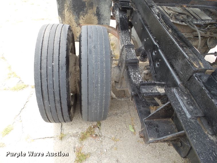 image for item EM9830 2008 Ford F450 Super Duty dump truck