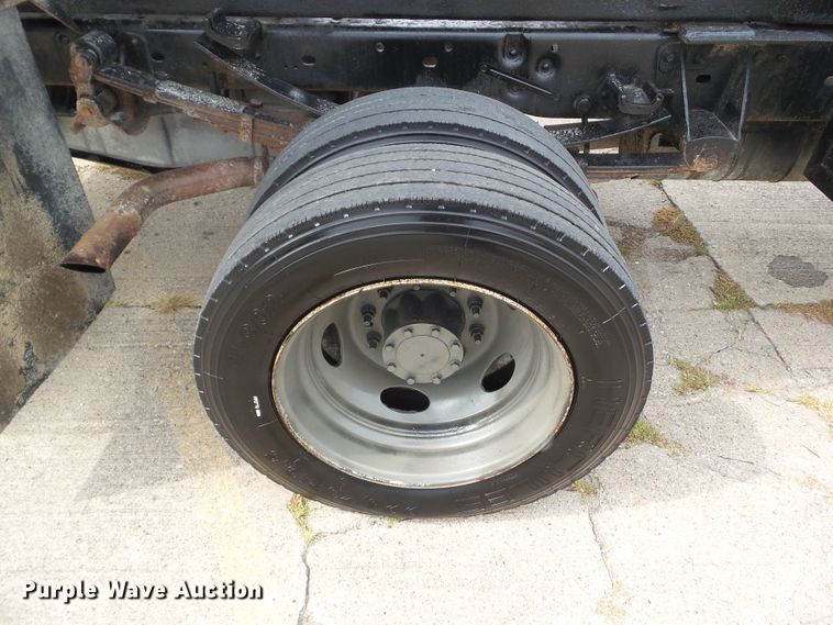 image for item EM9830 2008 Ford F450 Super Duty dump truck