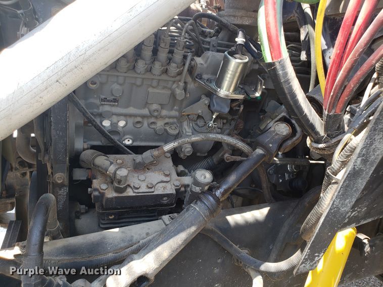 image for item ET9815 1995 Ford FT900 cable puller truck