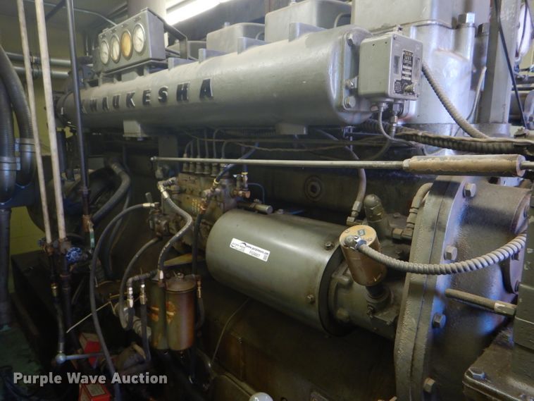 image for item FG9807 Waukesha generator