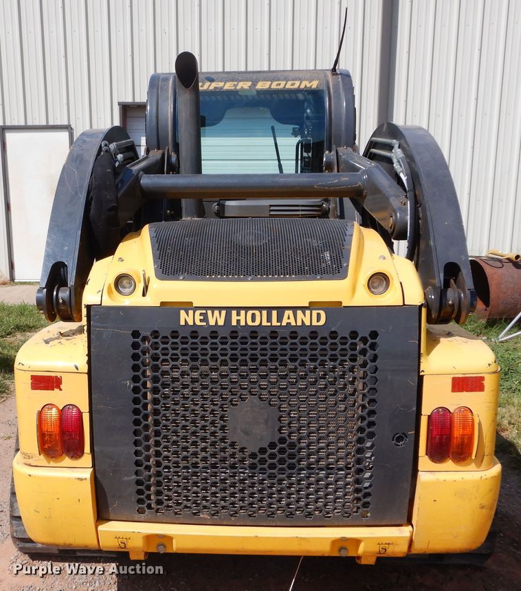 image for item FI9982 2014 New Holland C238 skid steer