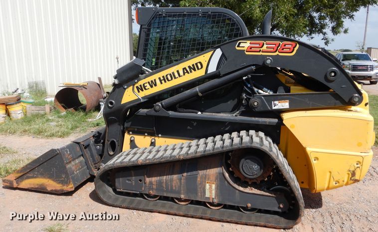 image for item FI9982 2014 New Holland C238 skid steer