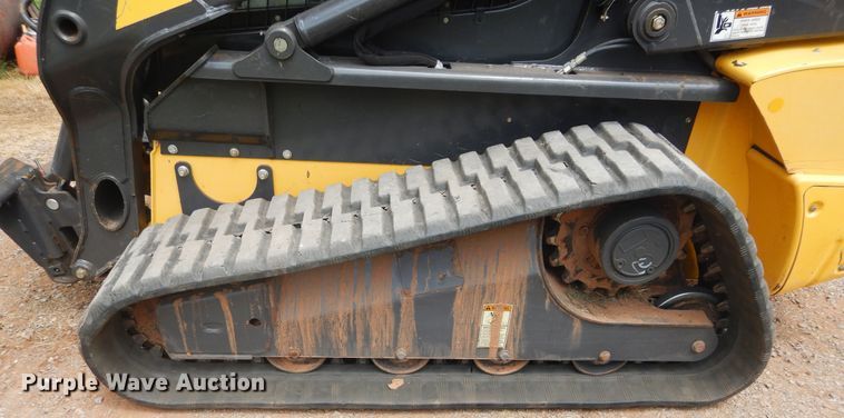 image for item FI9982 2014 New Holland C238 skid steer