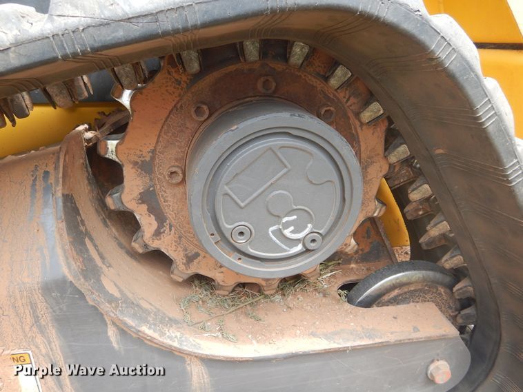 image for item FI9982 2014 New Holland C238 skid steer