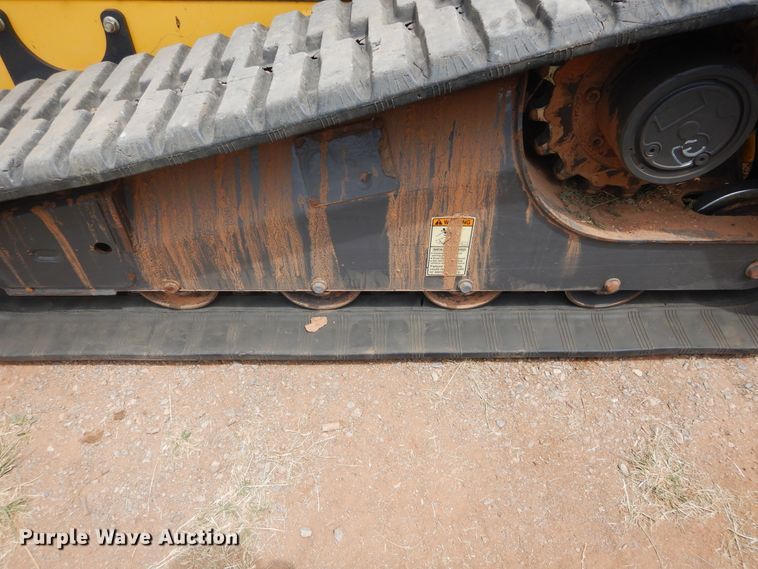 image for item FI9982 2014 New Holland C238 skid steer