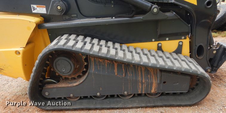 image for item FI9982 2014 New Holland C238 skid steer