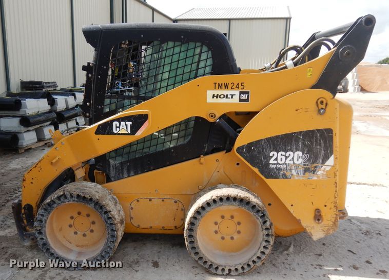 image for item FM9002 2012 Caterpillar 262C Series 2 skid steer
