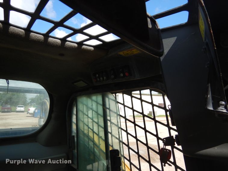 image for item FM9002 2012 Caterpillar 262C Series 2 skid steer