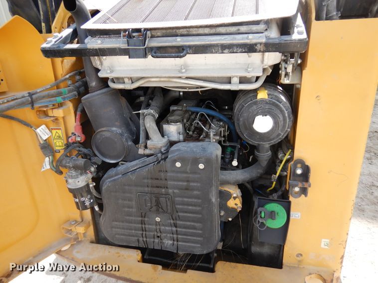 image for item FM9002 2012 Caterpillar 262C Series 2 skid steer