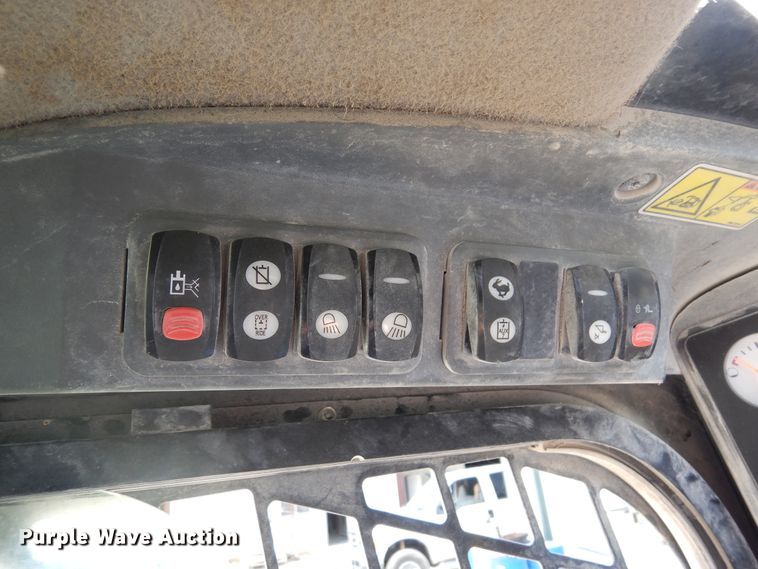 image for item FM9002 2012 Caterpillar 262C Series 2 skid steer