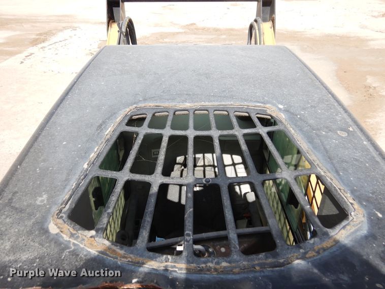 image for item FM9002 2012 Caterpillar 262C Series 2 skid steer