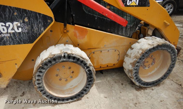 image for item FM9002 2012 Caterpillar 262C Series 2 skid steer